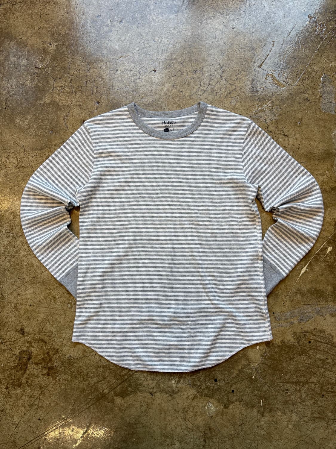 헤인즈 Hanes 그레이 스트라이트 롱슬리브 티 상품이미지1