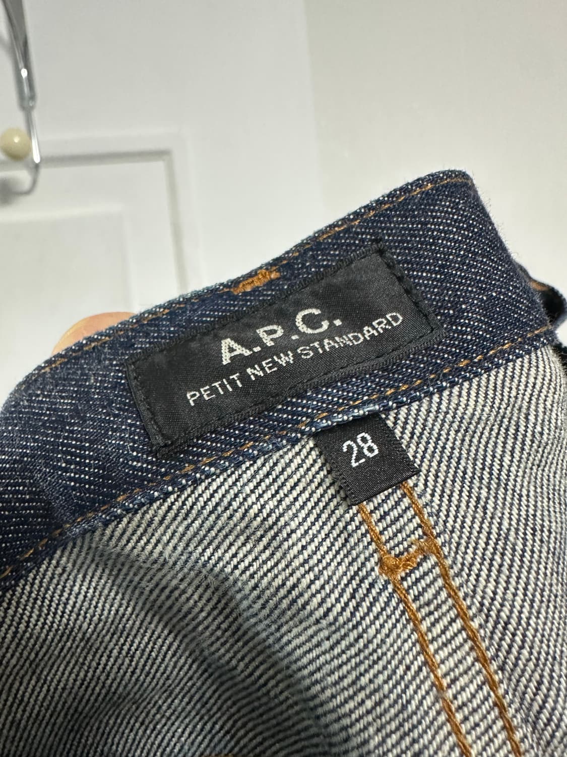 아페쎄 APC 쁘띠 뉴 스탠다드 데님 팬츠 상품이미지3