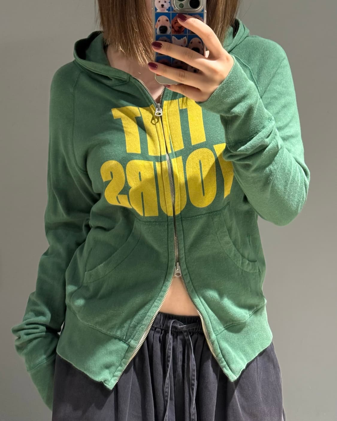 “TMT YOURS" back numbering hood zip-up 상품이미지1