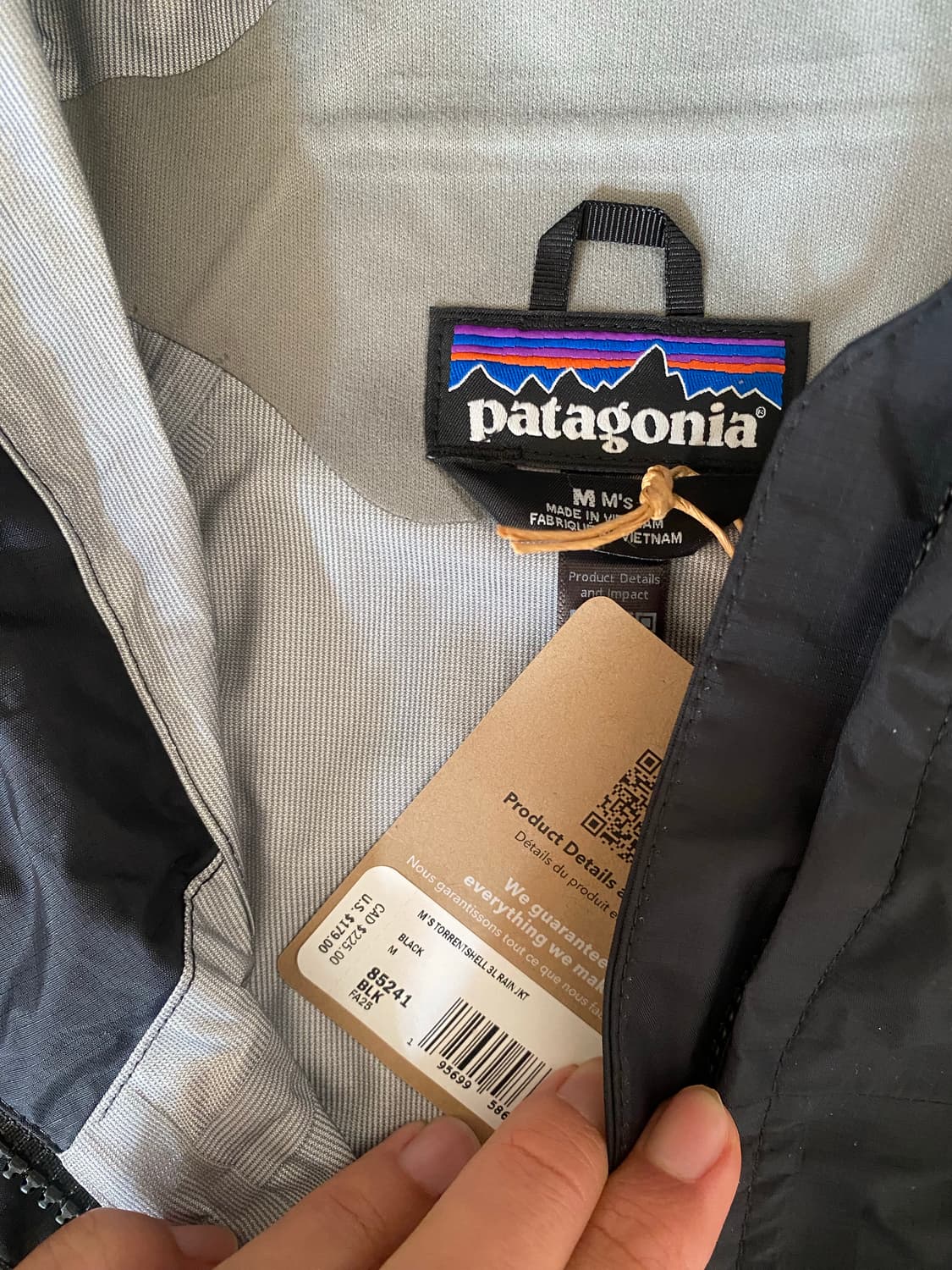 [M] 파타고니아 토렌쉘 3L 남성 자켓 블랙 새상품 상품이미지4