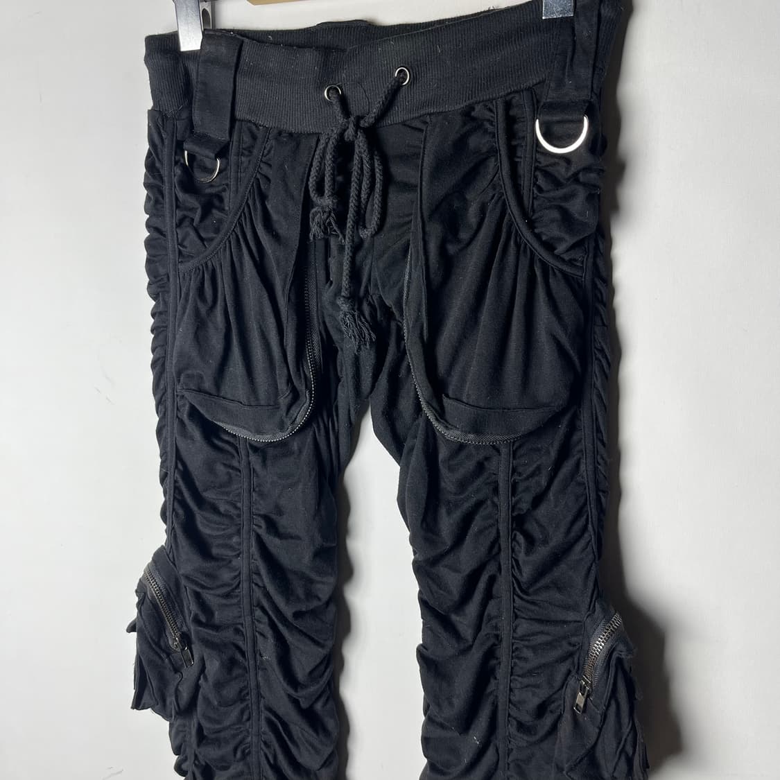 [CRYX] 셔링 디테일 멀티포켓 조거팬츠 상품이미지3