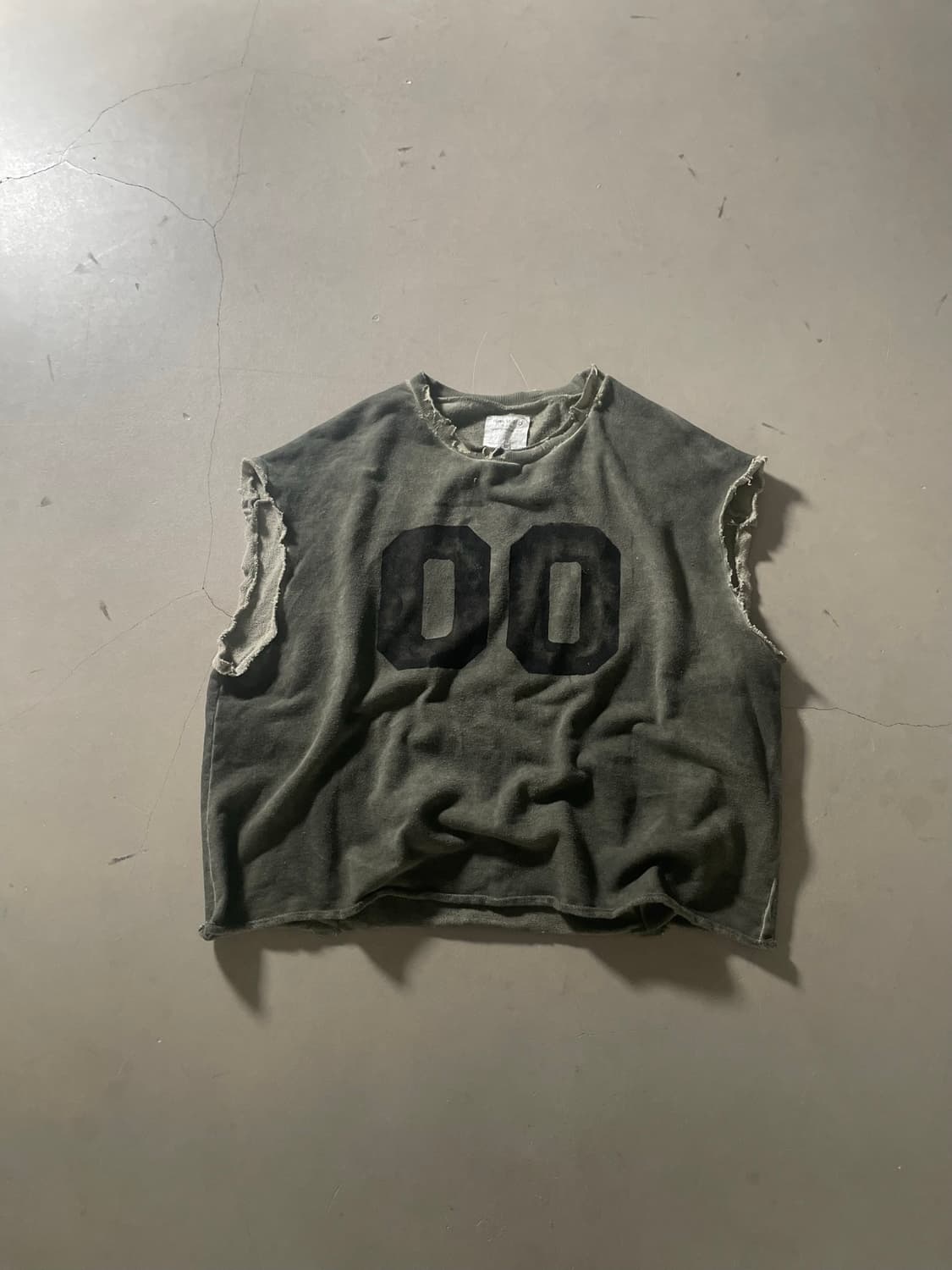 KZ ATELIER Cut-Off Vintage Sweat Vest 상품이미지1
