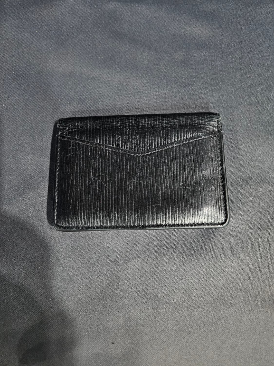 루이비통 예삐 블랙컬러 카드지갑  상품이미지2