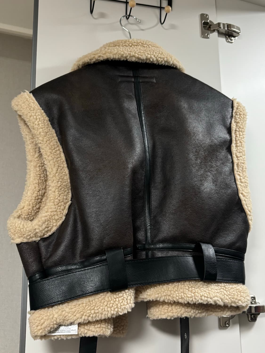 자라 무스탕 조끼 상품이미지2