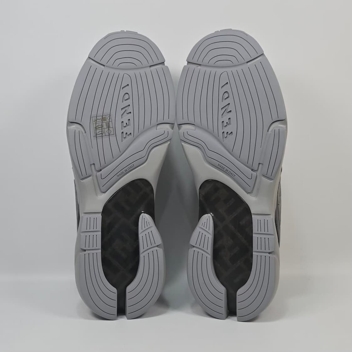 펜디 패스터 트레이너 스니커즈 ( 290 ) 상품이미지7