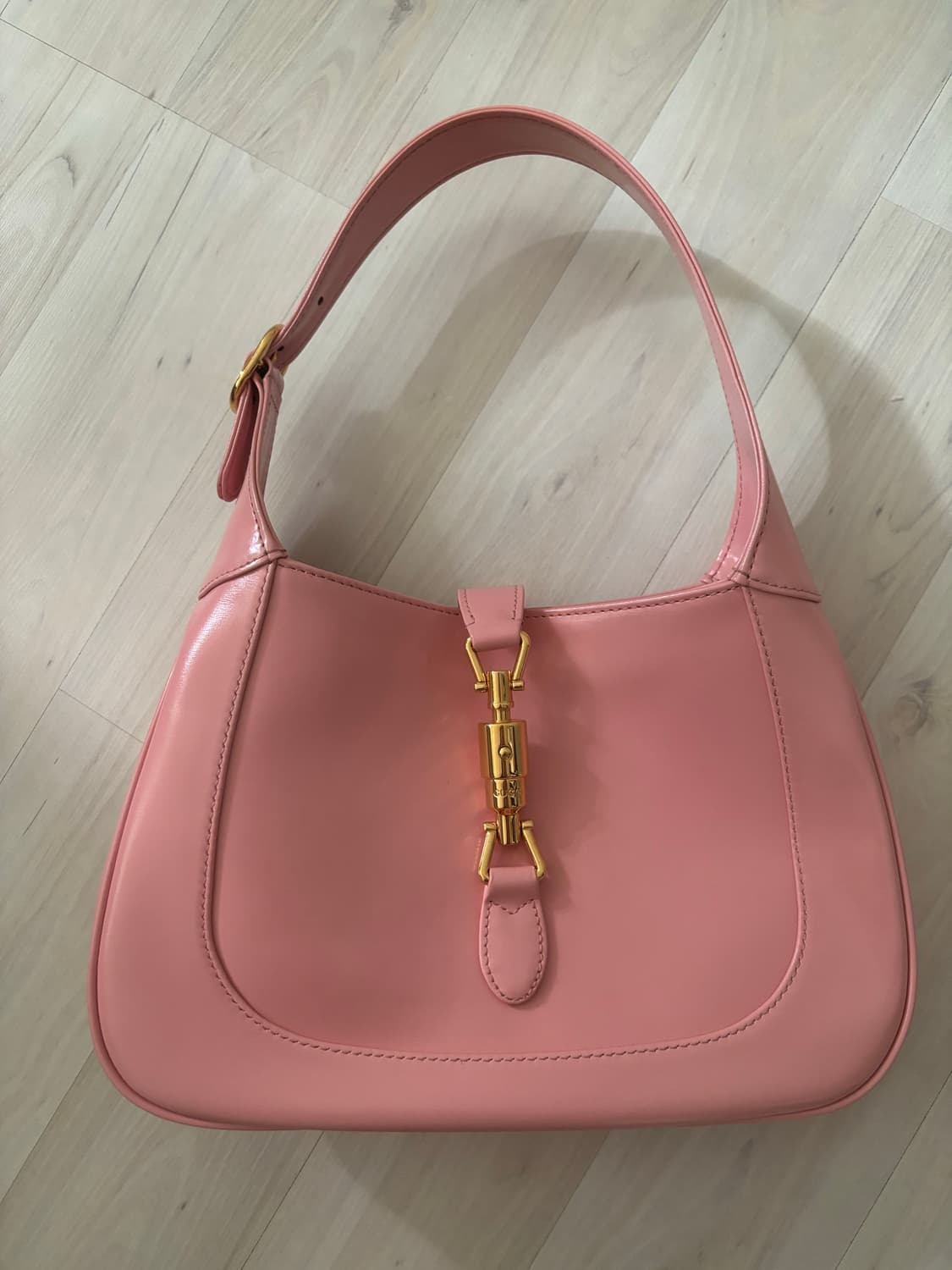 구찌 재키백 스몰 핑크 상품이미지2