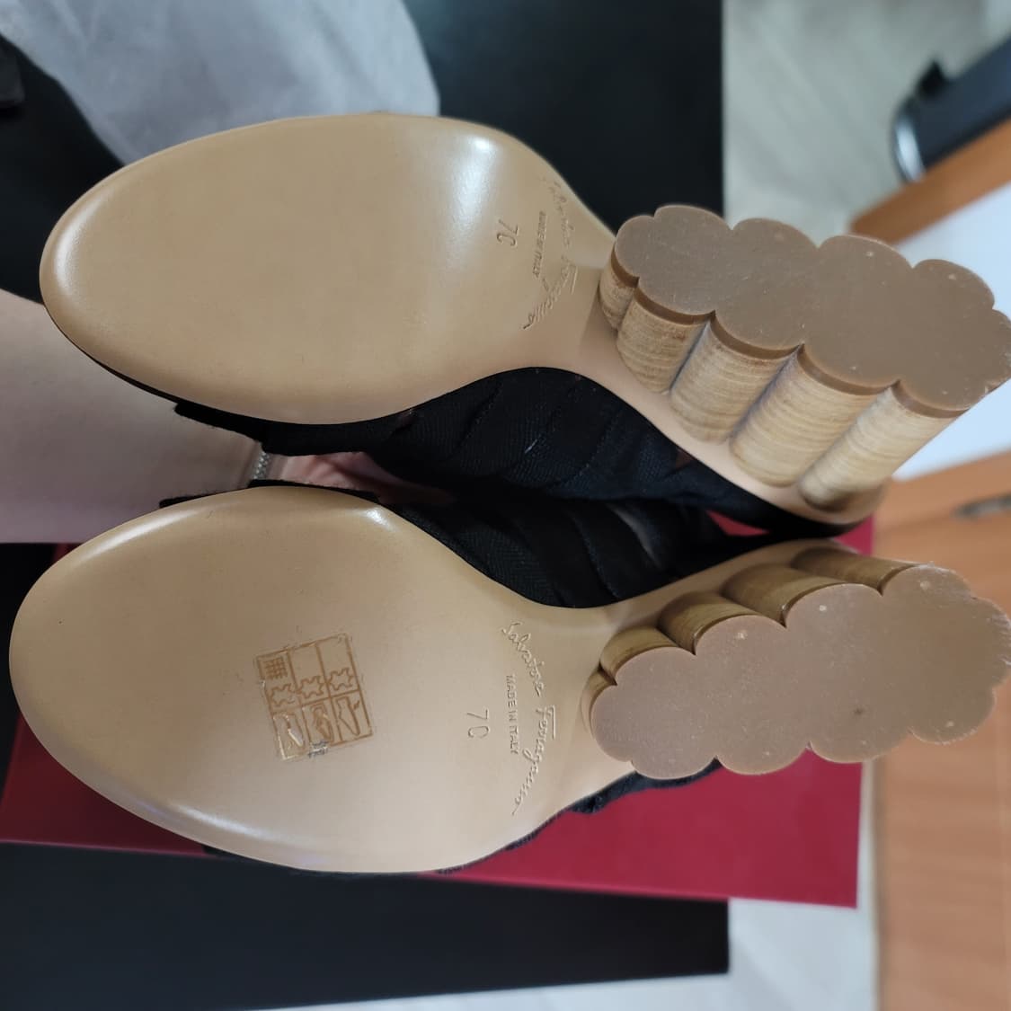 새상품240~245)페라가모 웨지힐 샌들.7센치 상품이미지8