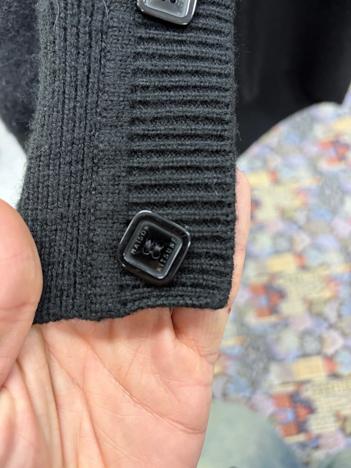 메종키츠네 니트 전여친꺼 m 빠른거래 선호 상품이미지3