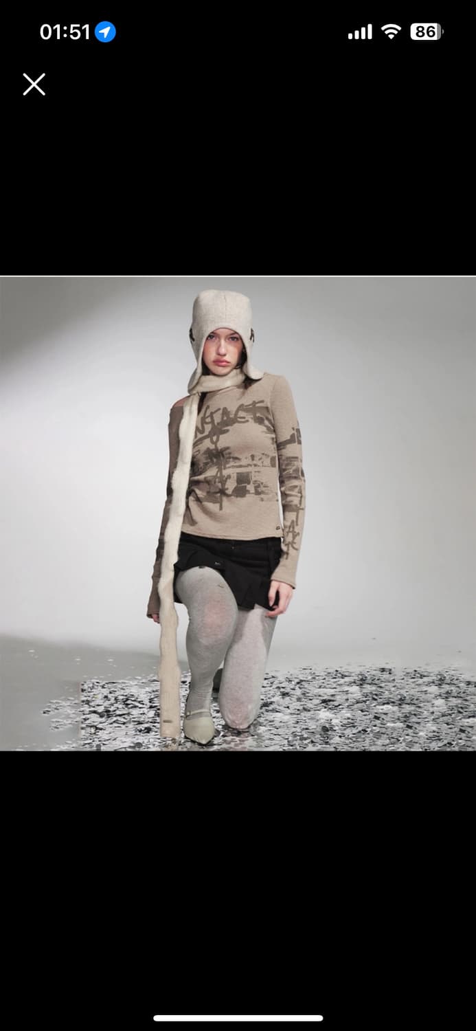 [세릭] CONTACT PRINT TOP KHAKI  상품이미지1