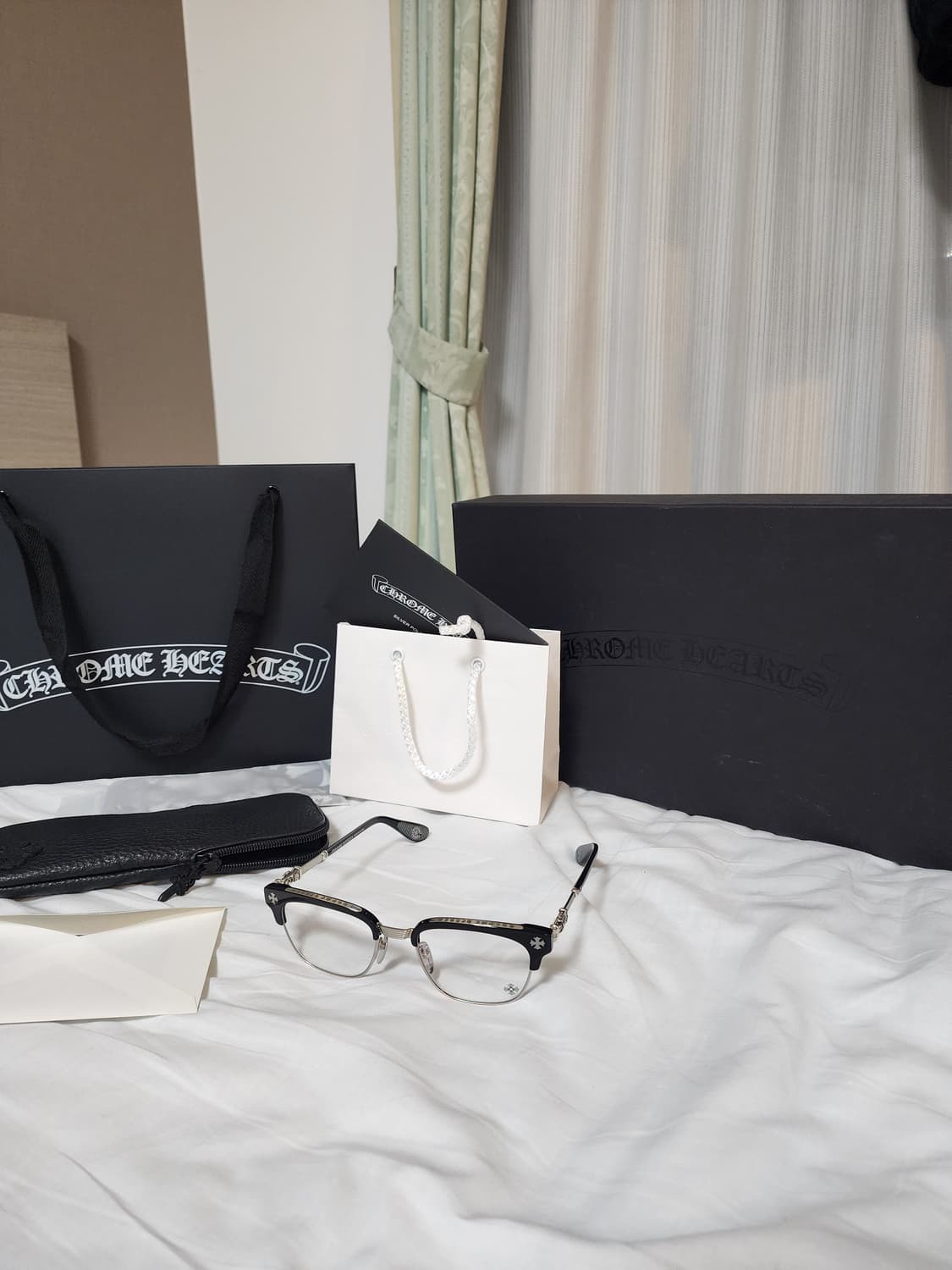 크롬하츠 보넨노이슈어2 블랙 브러쉬드 실버 새상품 상품이미지2