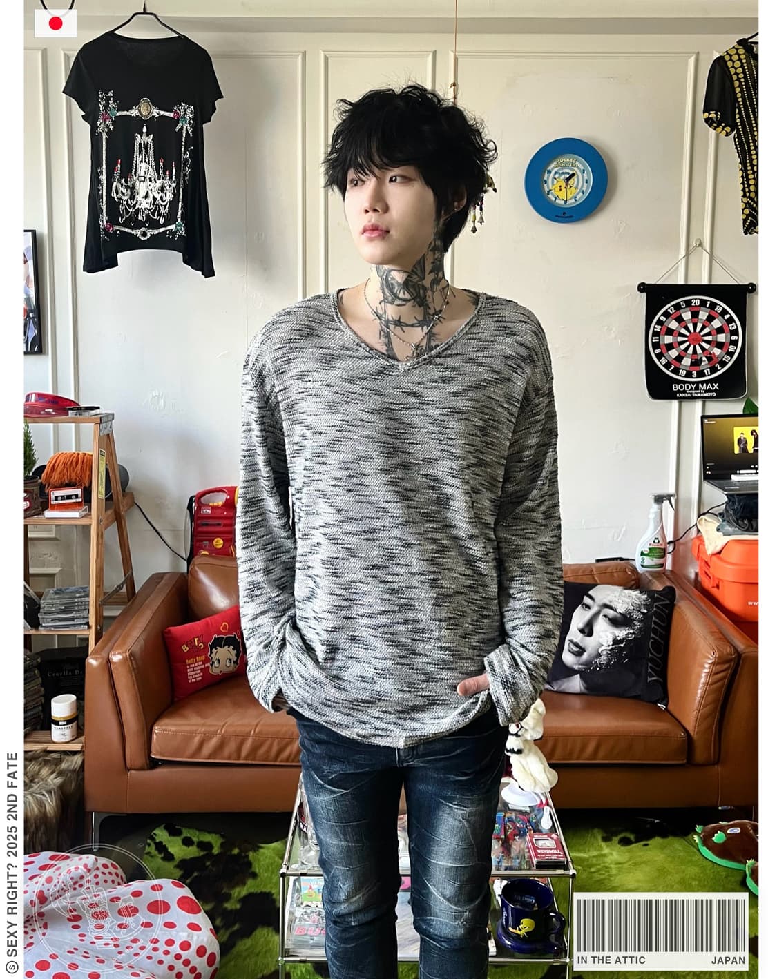 In the Attic Gothic V-Neck Knit 상품이미지1