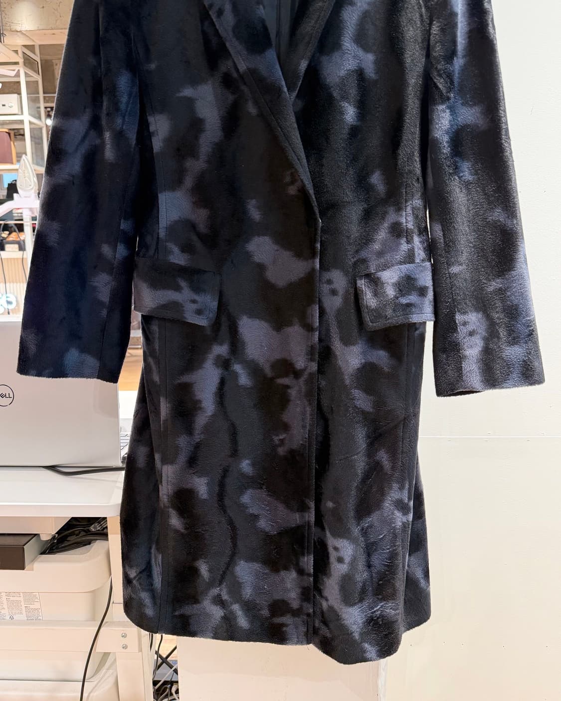 미치코 코시노 블루 블랙 카모플라쥬 코트  상품이미지6