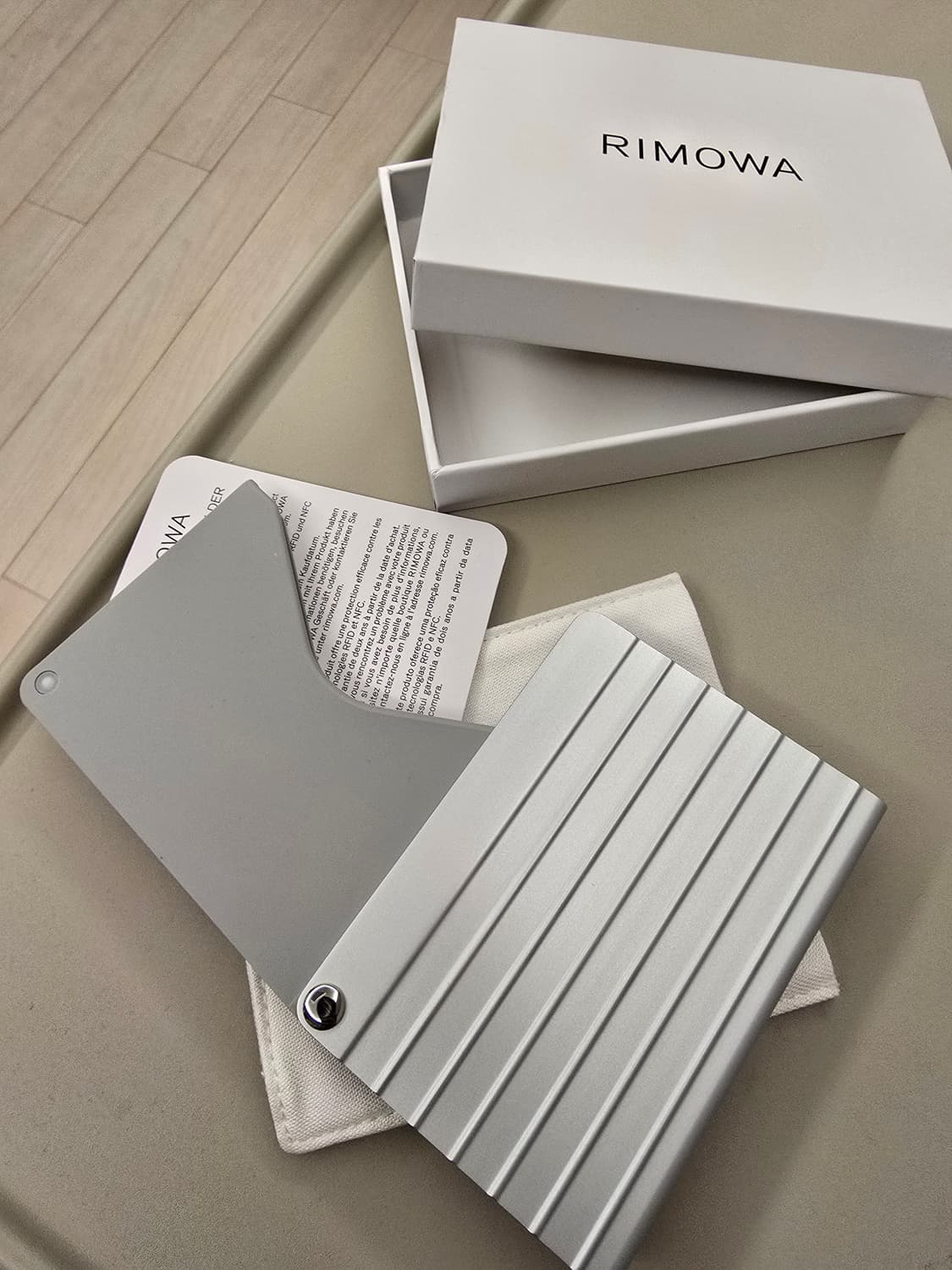 리모와 알루미늄 카드홀더 실버 새제품 상품이미지3