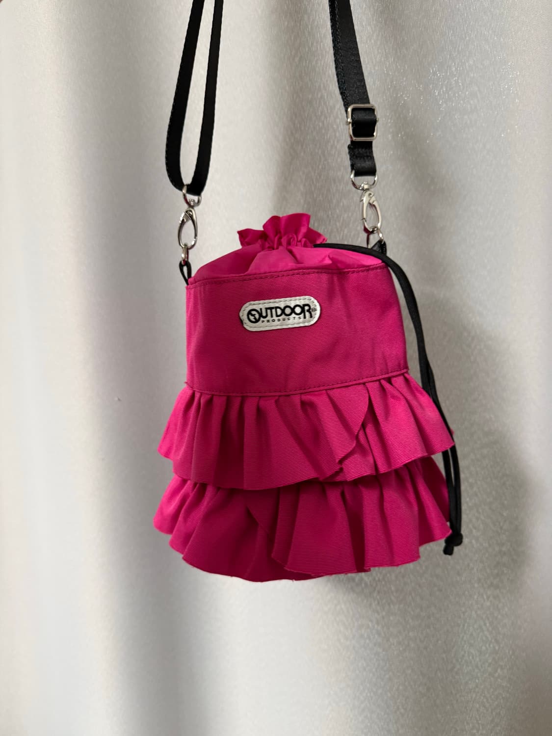 아웃도어프로덕츠x프릭스스토어 콜라보 일본한정판 크로스백 상품이미지5