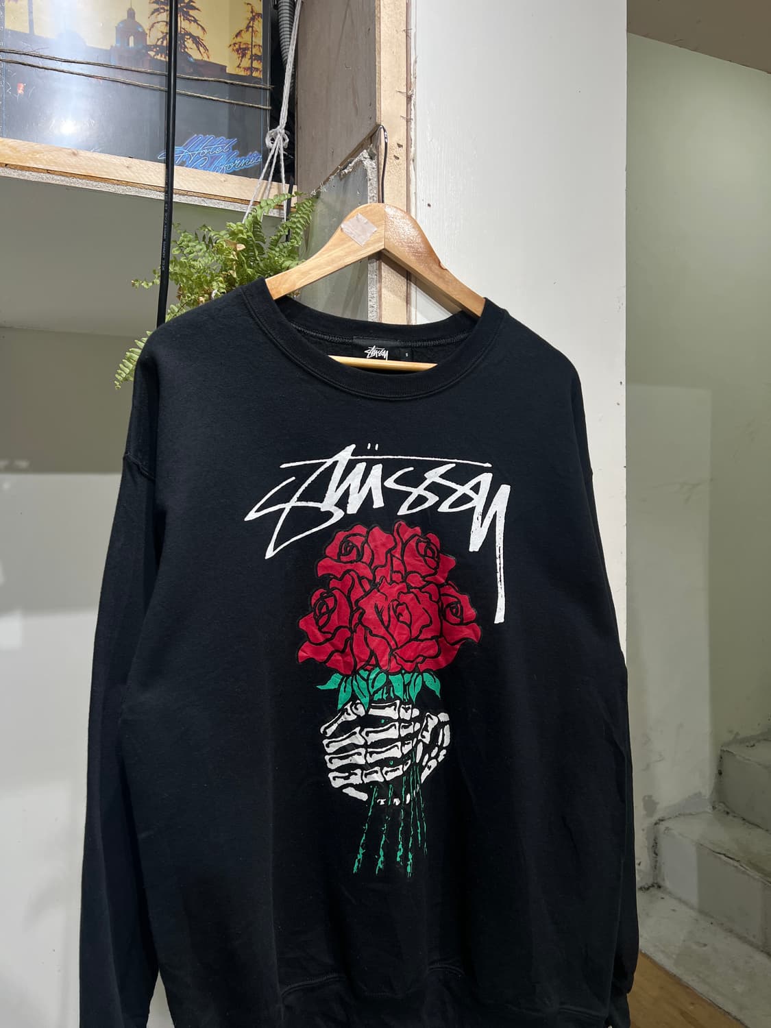 Stussy 스투시 플라워 맨투맨 상품이미지1