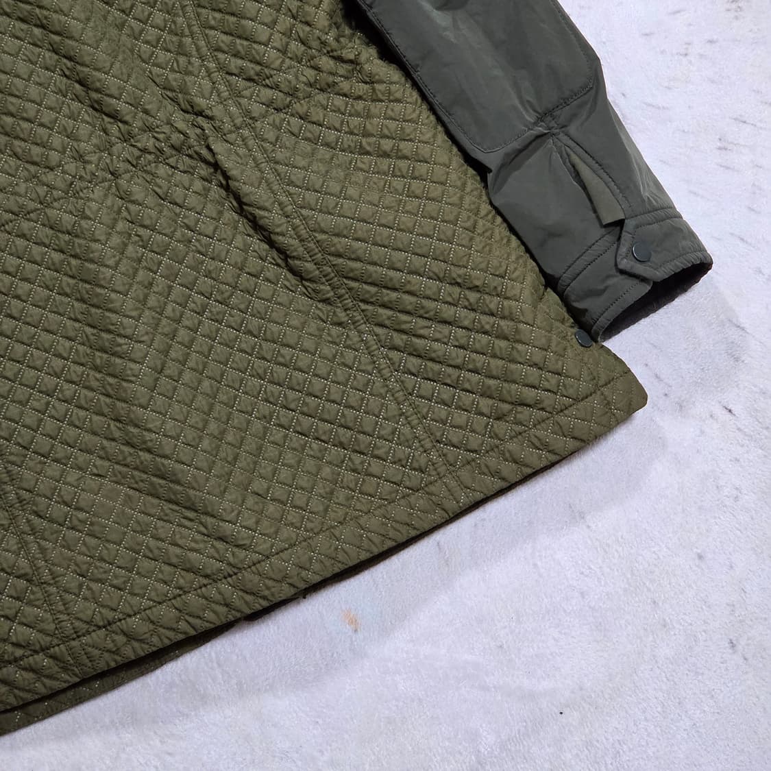 베네통 코리아 카키 야상 누빔 점퍼 상품이미지7