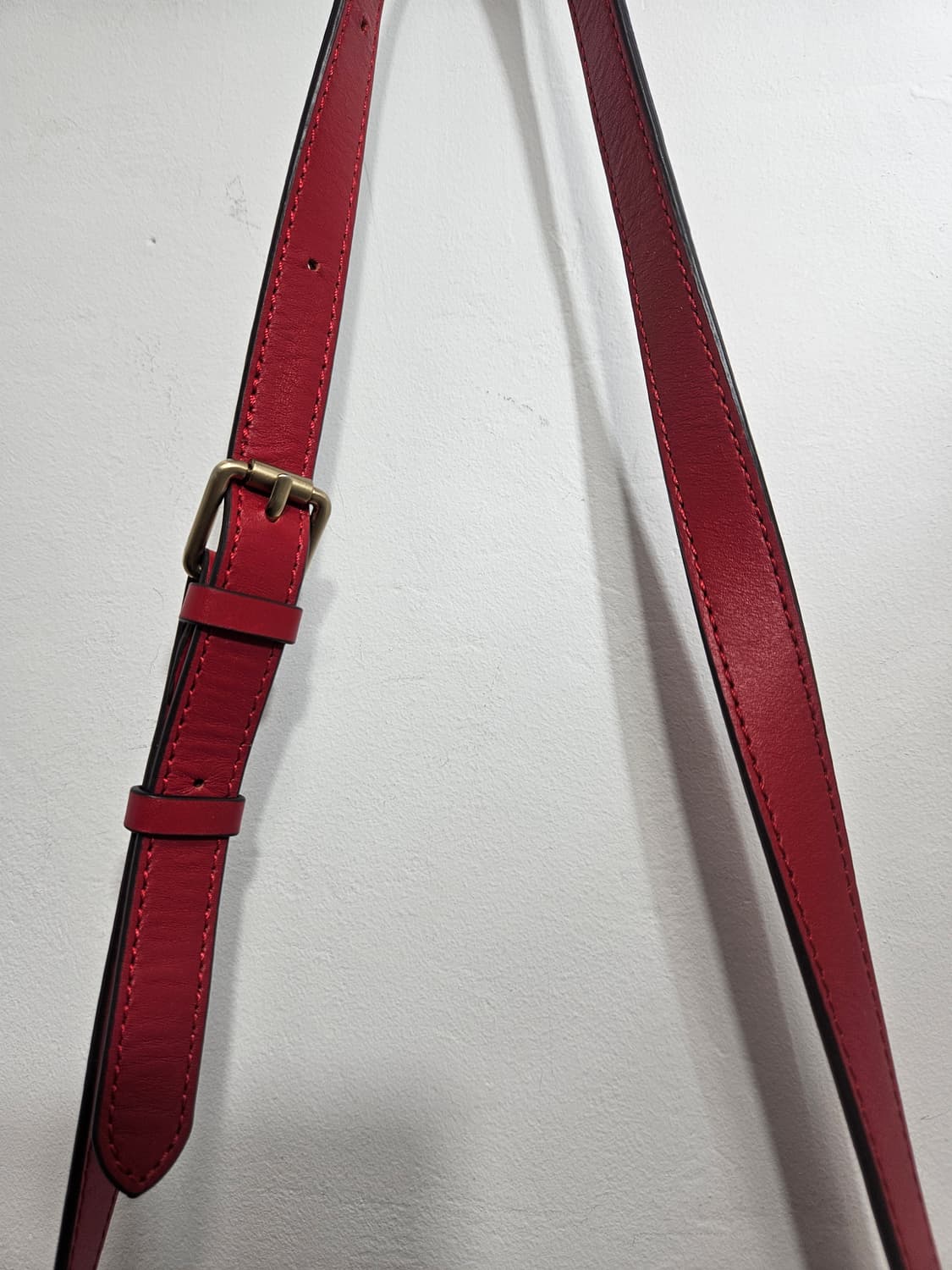 조이그라이슨(JOY GRYSON) 나오미백 레드 컬러 크로스백 상품이미지5