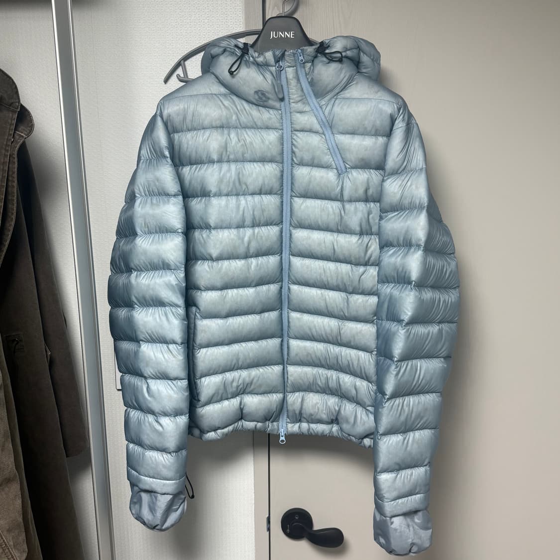 산산기어 서픽스 푸퍼 자켓 24FW 4 상품이미지1