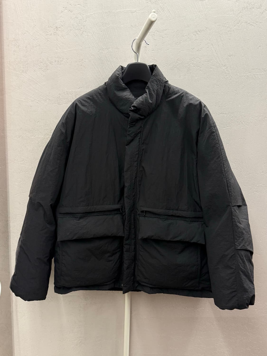 프리즘웍스 오버핏 푸퍼 다운 패딩 블랙 L 상품이미지2