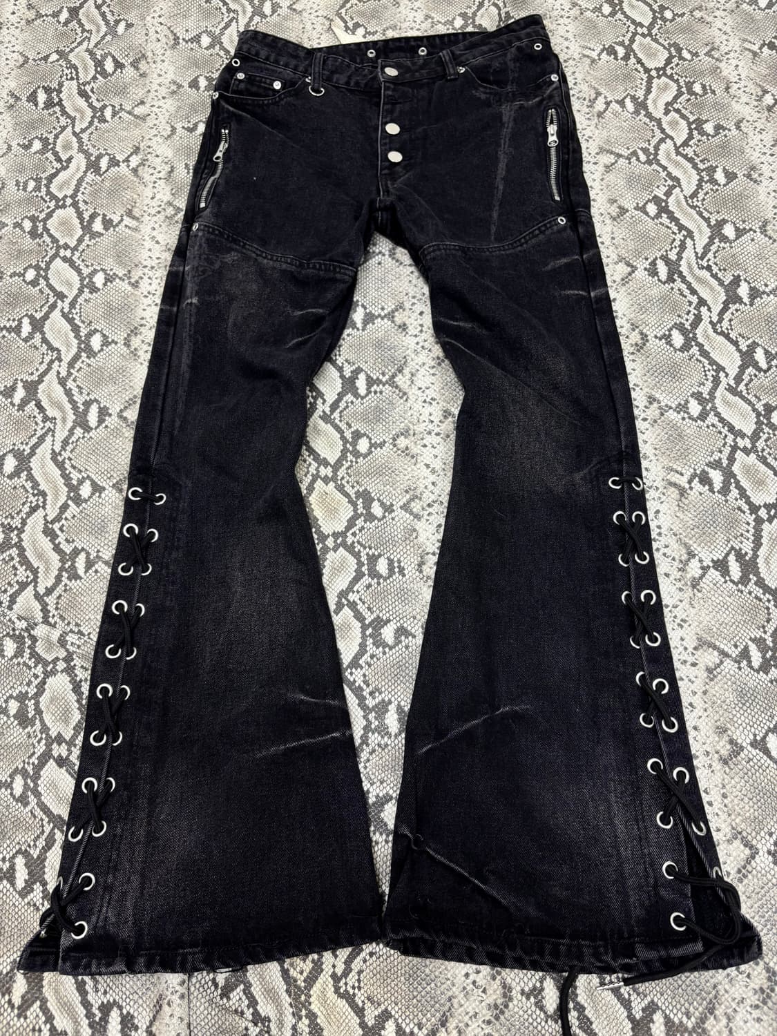 “INSOMNIA” V-Kei Mood Lace-Up 00’s Print 상품이미지1