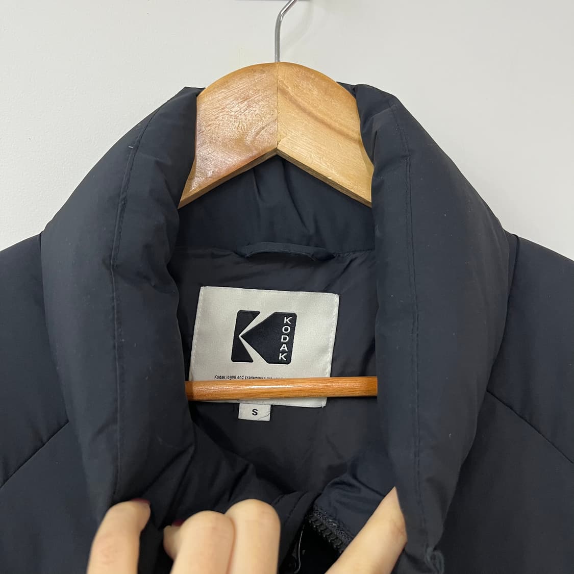 코닥 구스다운 블랙 숏패딩 자켓 상품이미지6