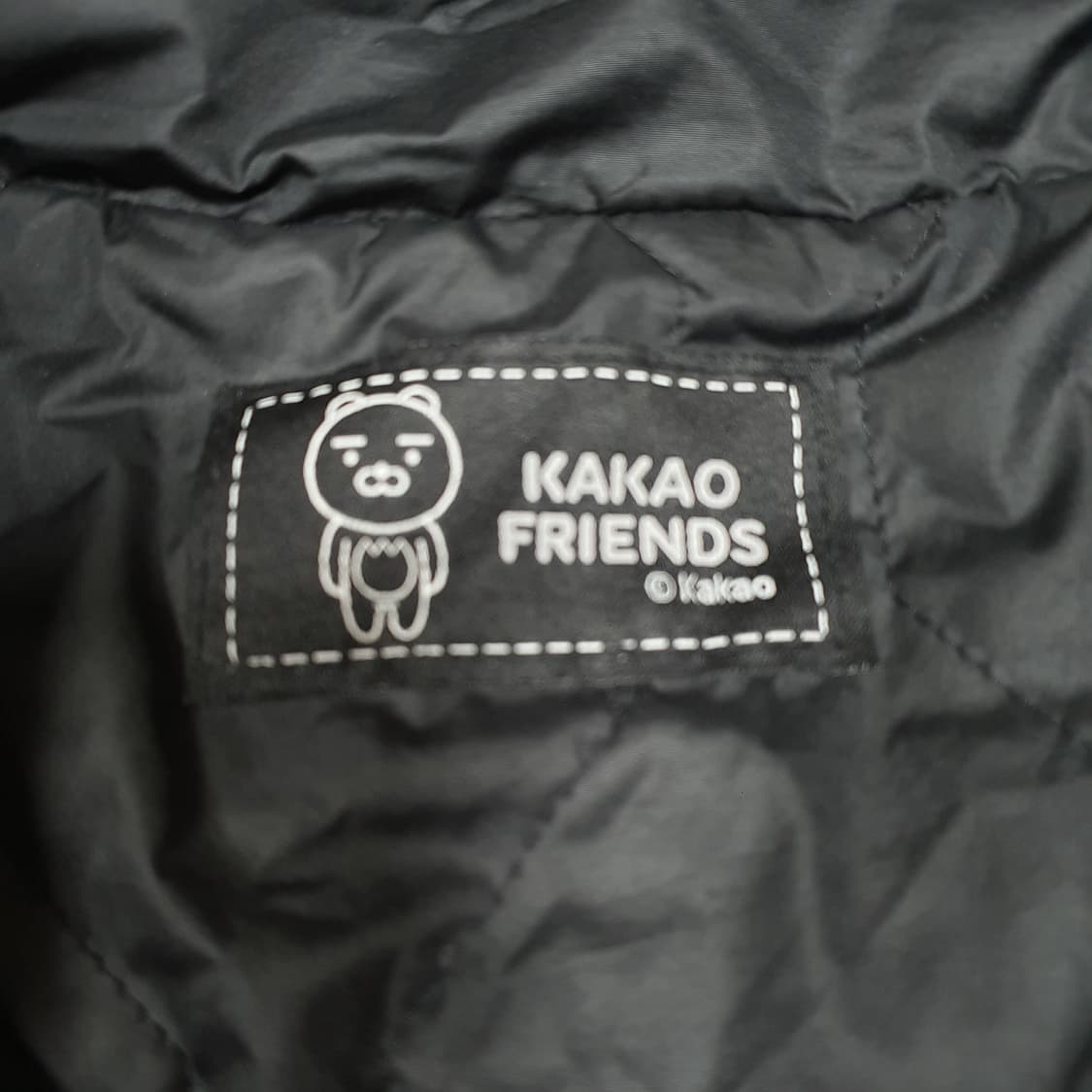 ✨ (바배) 카카오 프렌즈 뽀글이 리버시블 양면 점퍼 상품이미지5