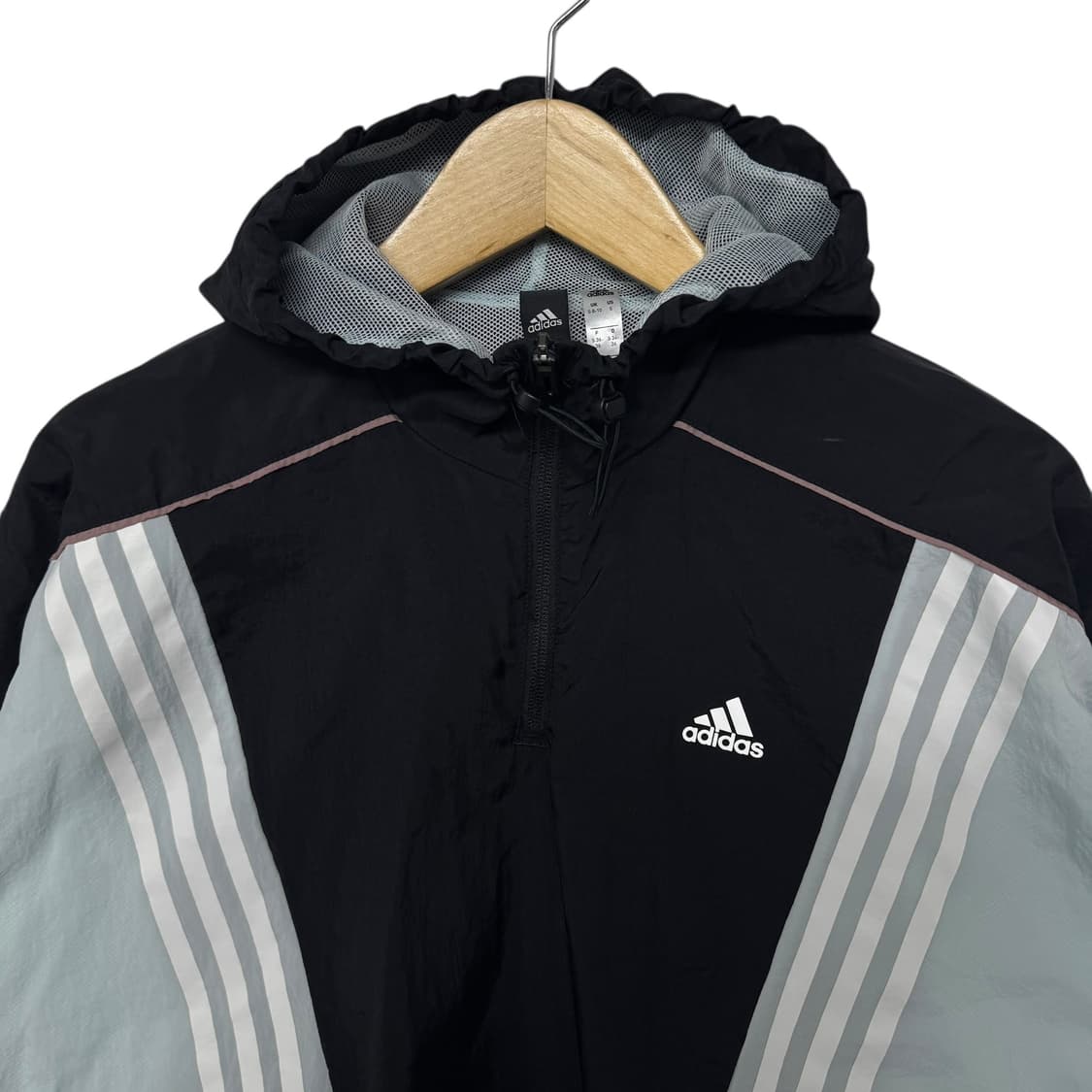 아디다스 크롭 바람막이 자켓 상품이미지2