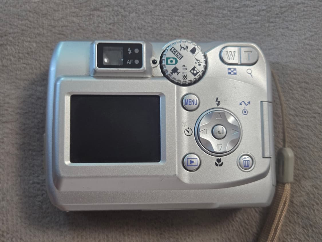 니콘 쿨픽스 4100 레트로디카 상품이미지2