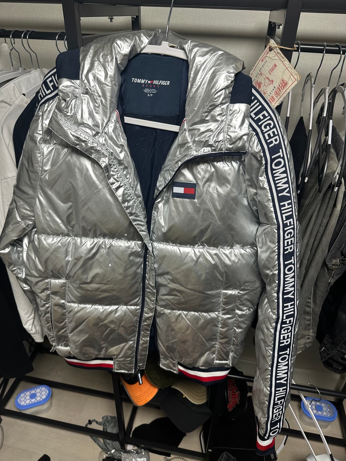 타미힐피거 패딩 상품이미지1