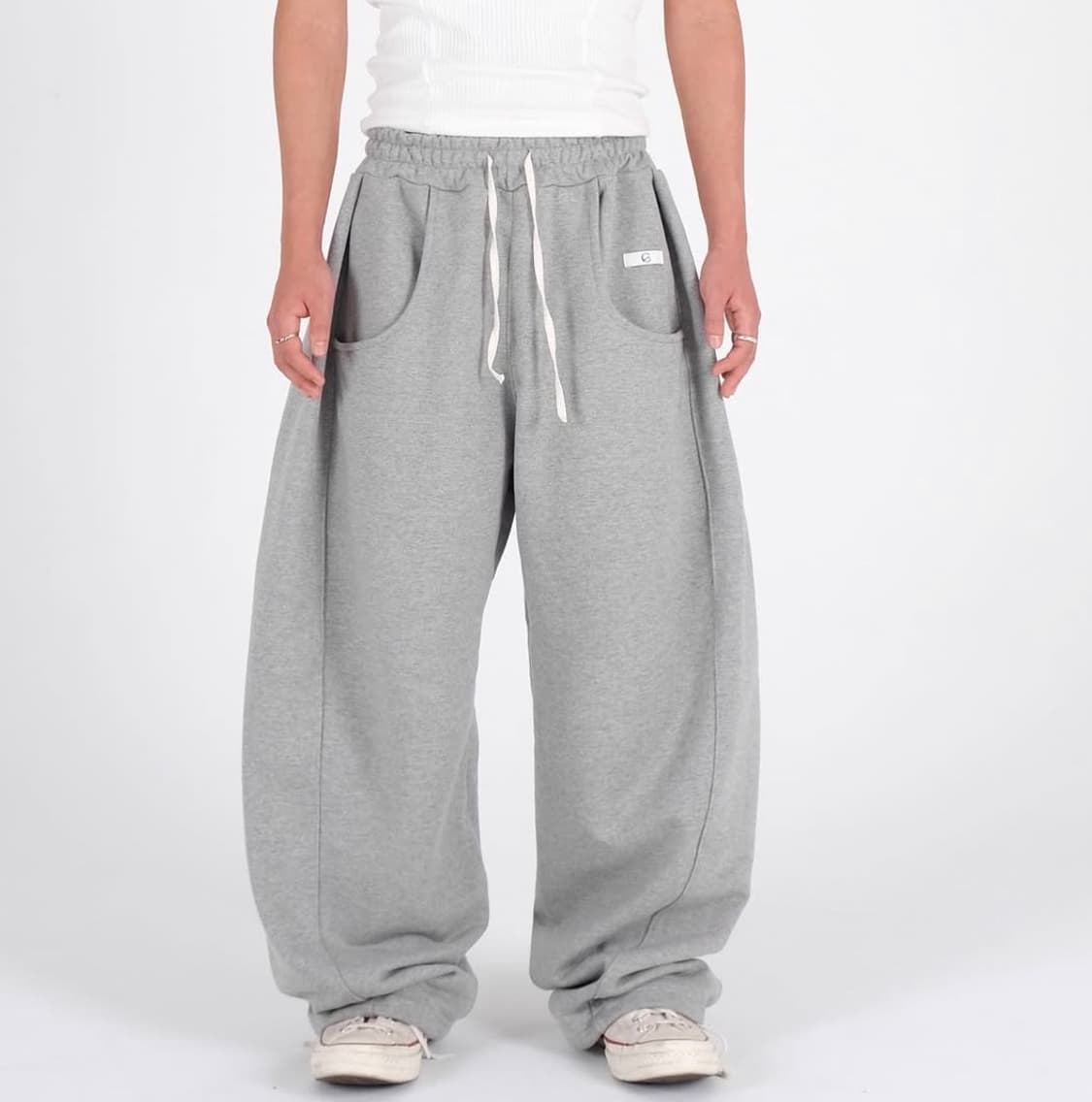 뉴치프시크 스웻팬츠 상품이미지1