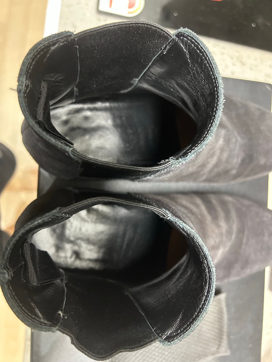 생로랑 스웨이드 부츠 (41.5 사이즈 ) 상품이미지6