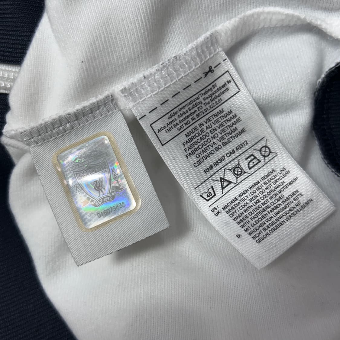 (해외판)아디다스 리버풀 흰빨 트랙탑 져지(S) 상품이미지3