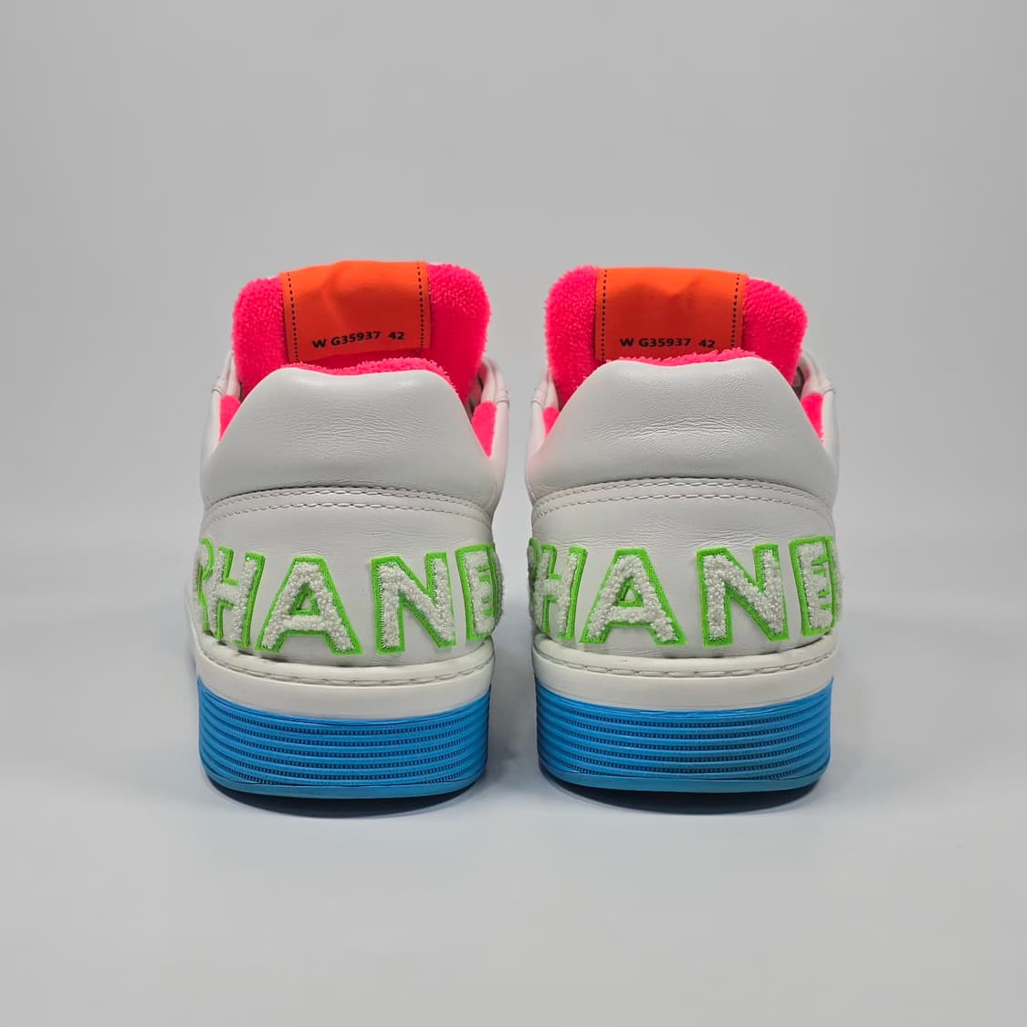 샤넬 네온 레터링 테니스 스니커즈 ( 270 ) 상품이미지3