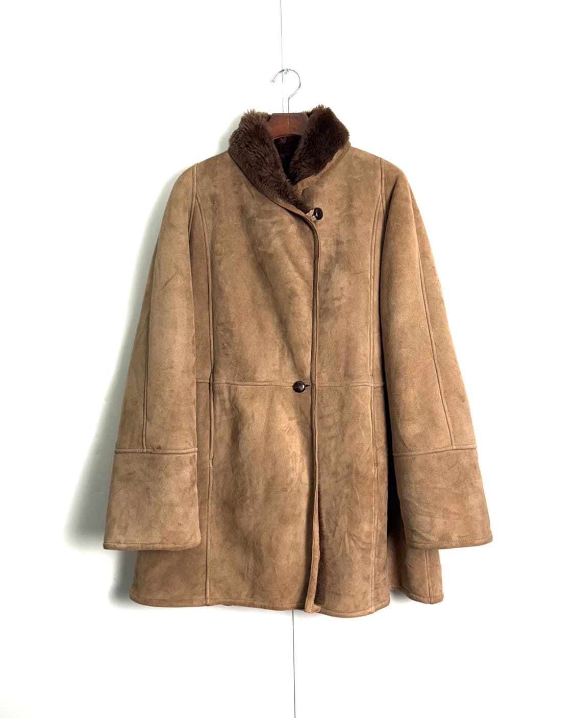 90s bottega veneta 무톤 코트 상품이미지1