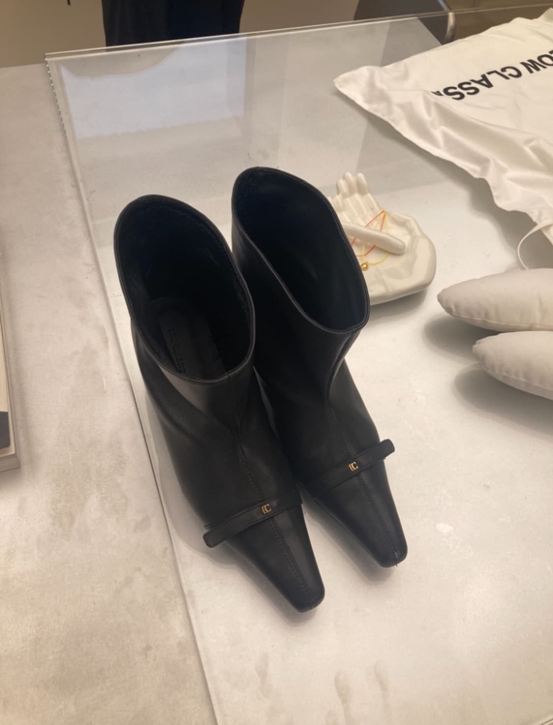 로우클래식 스틸레토 부츠 상품이미지1