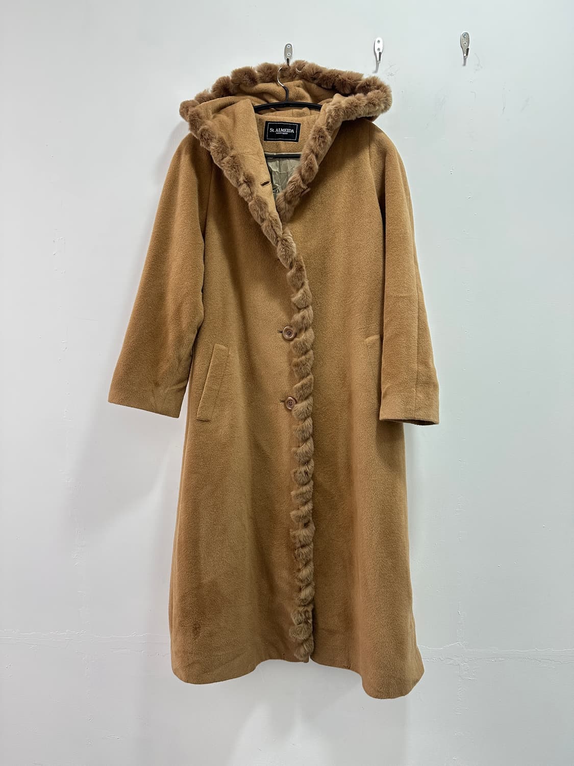 Fur trimming maxi coat 상품이미지4