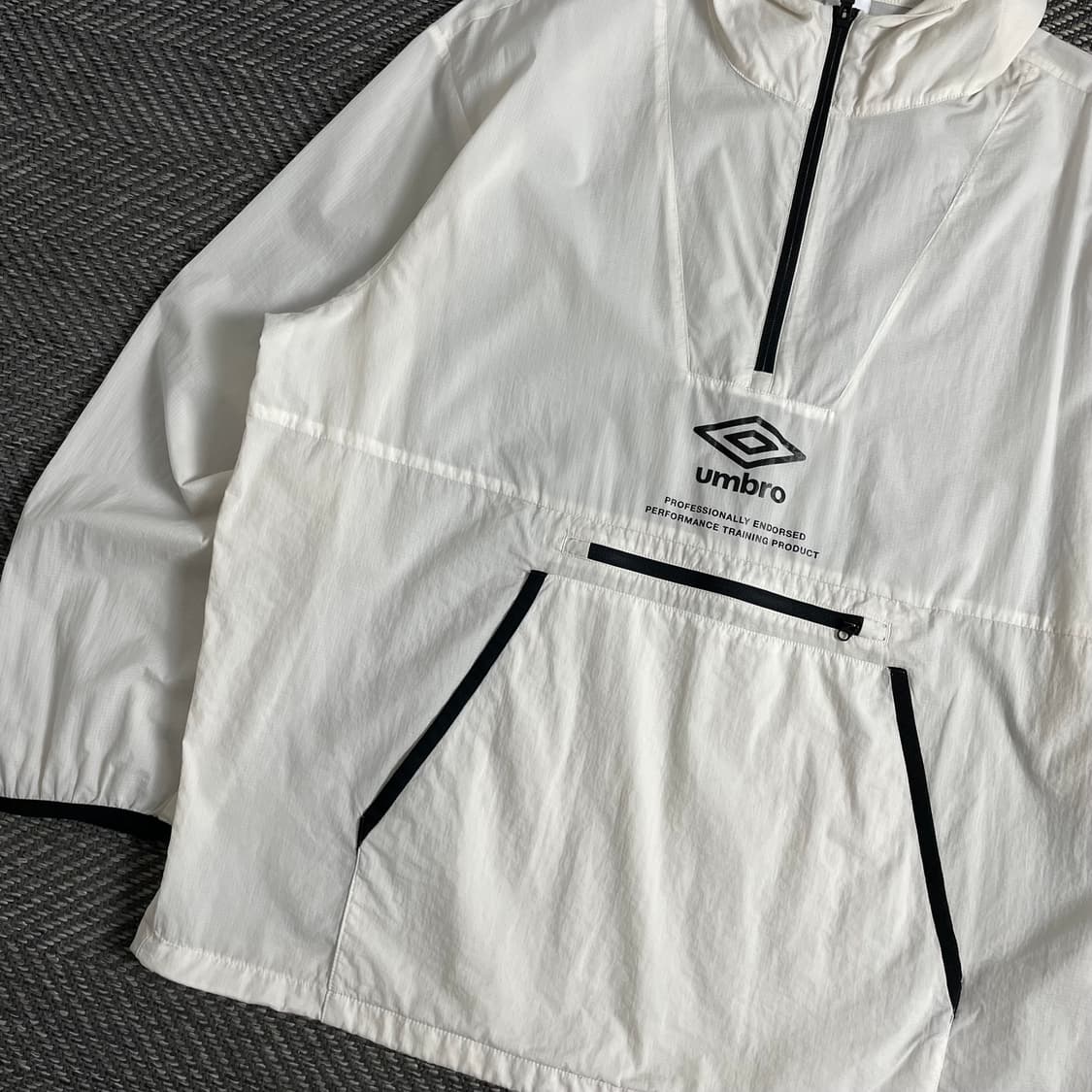 엄브로 빅로고 박시핏 나일론 우븐 아노락y 3503 상품이미지3