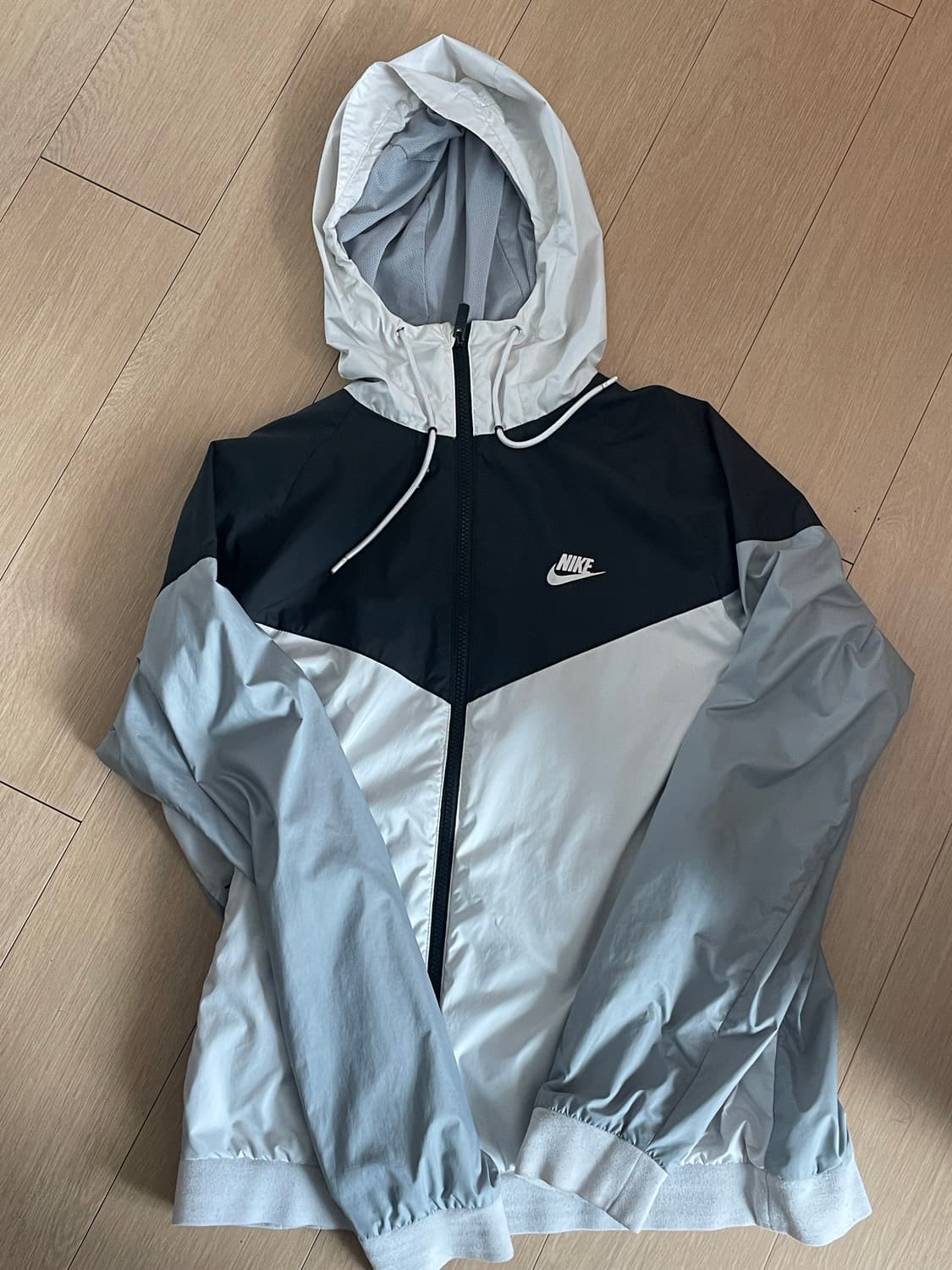 나이키 윈드러너 바람막이 화이트 흰검 그레이 XL 상품이미지1
