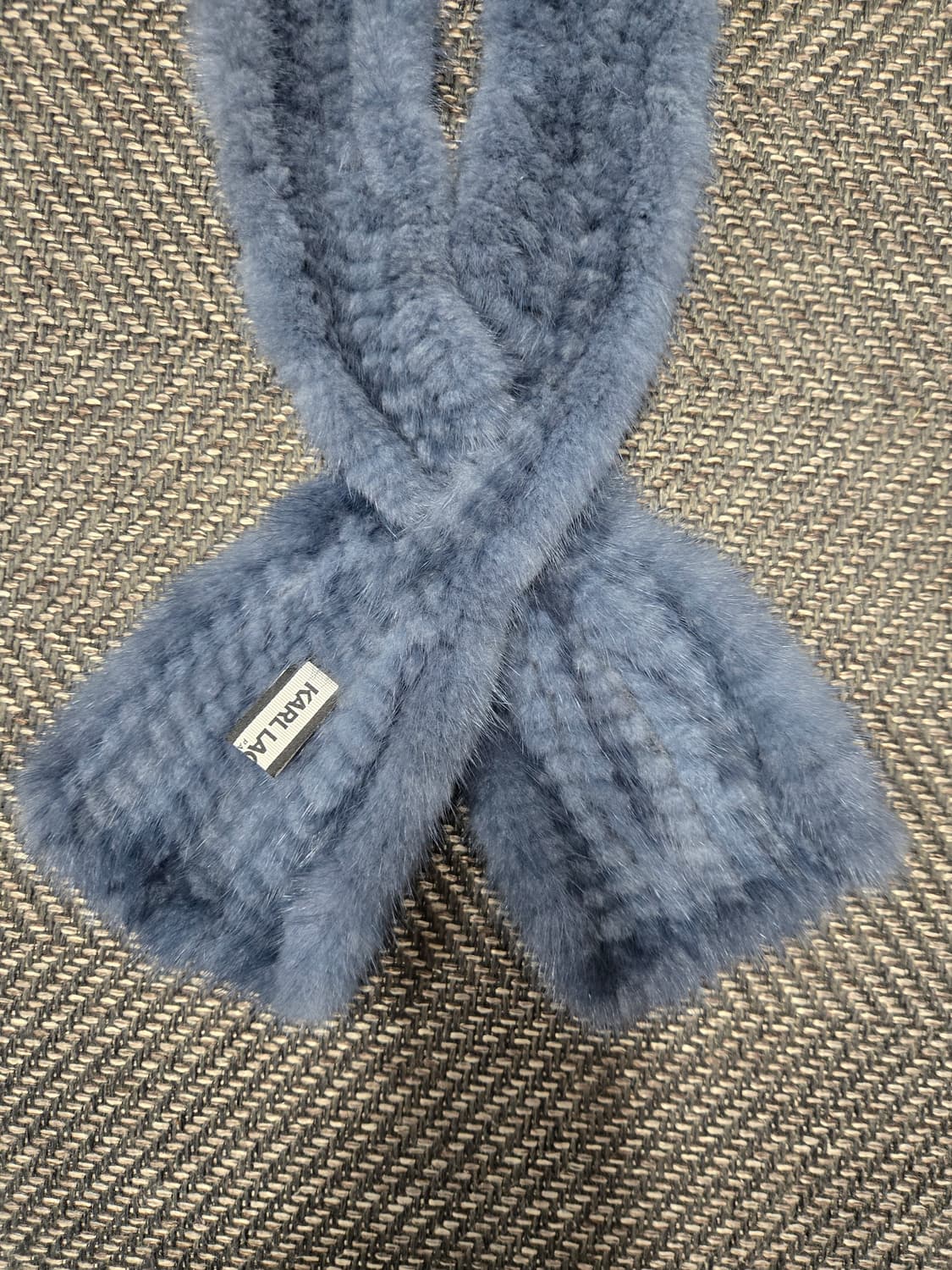 칼라거펠트 KARL LAGERFELD 밍크목도리 블루 상품이미지3