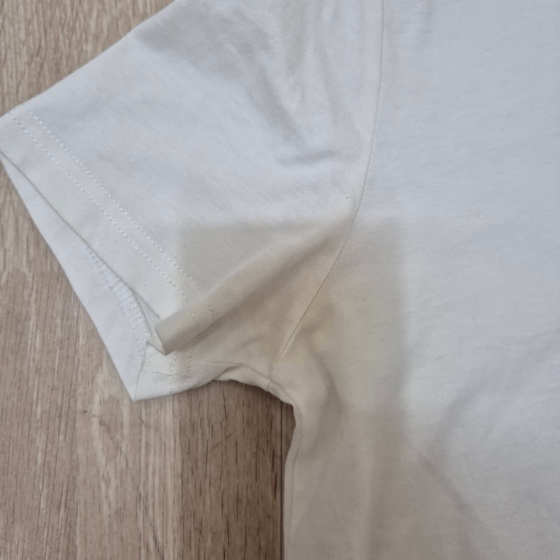 미우미우 빅로고 반팔티셔츠 상품이미지5