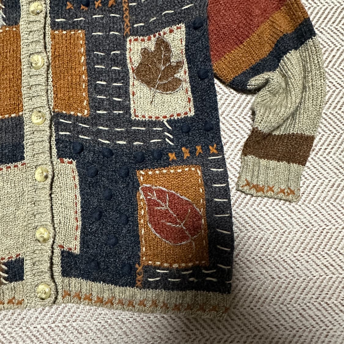 VINTAGE acrylic knit cardigan 상품이미지4