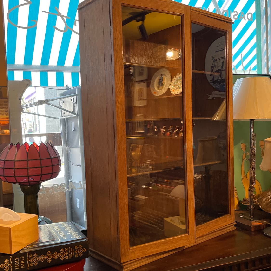 미국 4단 유리 진열장 상품이미지4