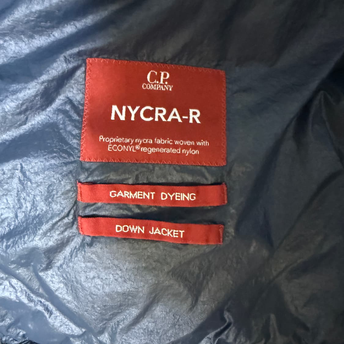 cp컴퍼니 나이크라r 패딩 54사이즈 새상품 상품이미지4