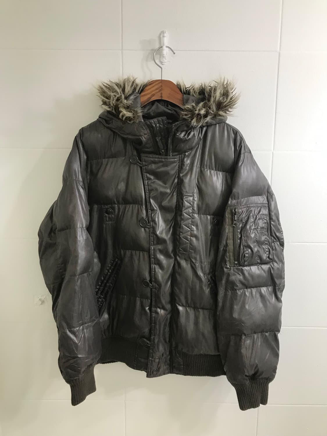 버버리 카키 원피스 버튼 패딩 코디세트 상품이미지5