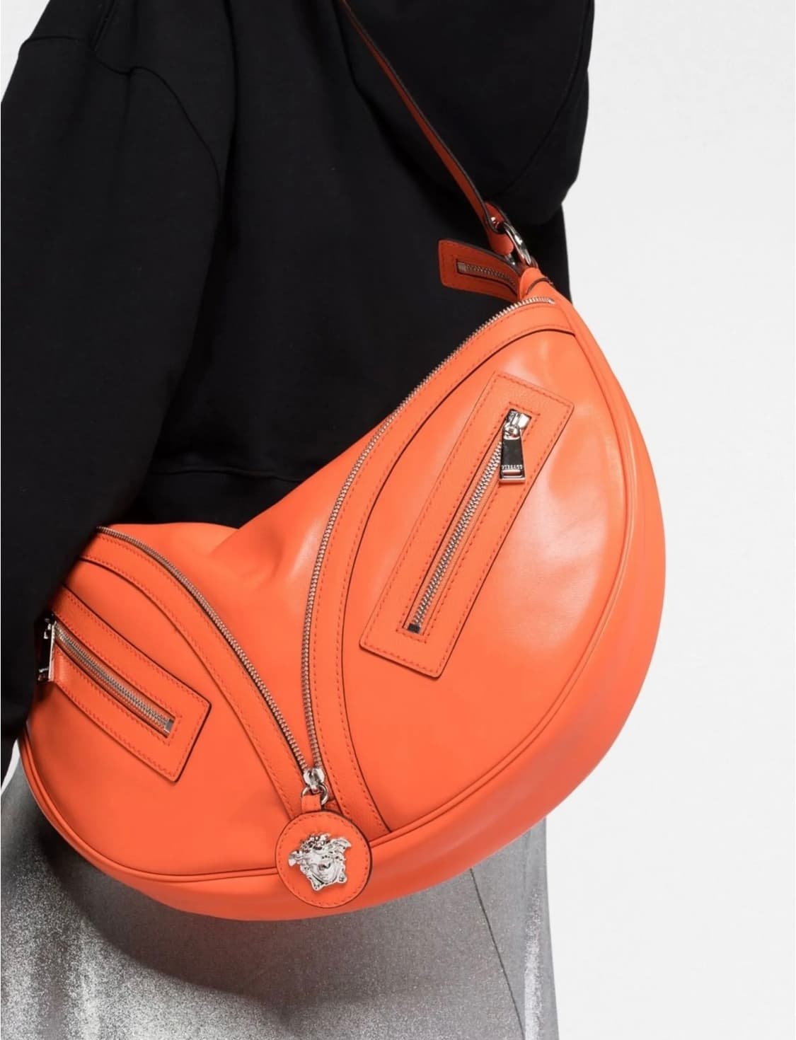 베르사체 메두사 로고 지버 리피트 호보백 빅사이즈 상품이미지3