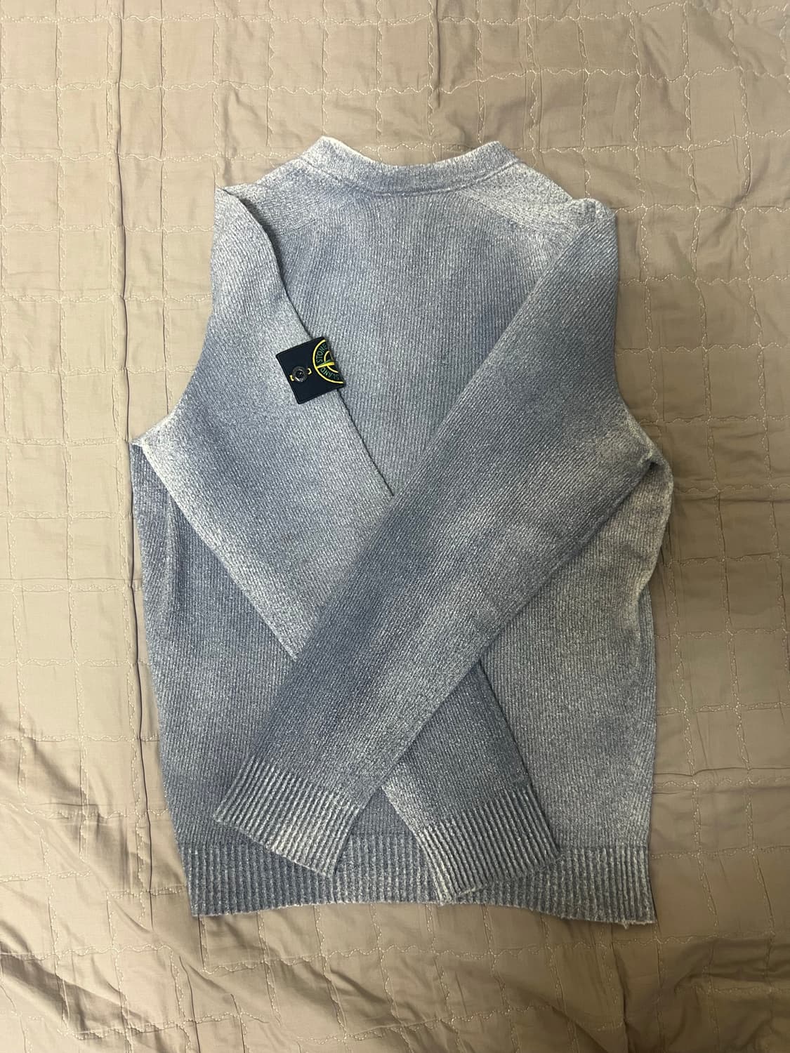 스톤 아일랜드 핸드스프레이 크루넥 니트 상품이미지2