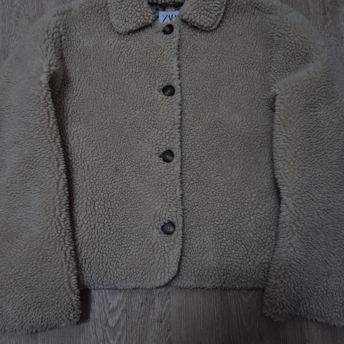 자라 키즈 베이지 뽀글이 버튼 후리스 자켓 11-12(152cm) 상품이미지3