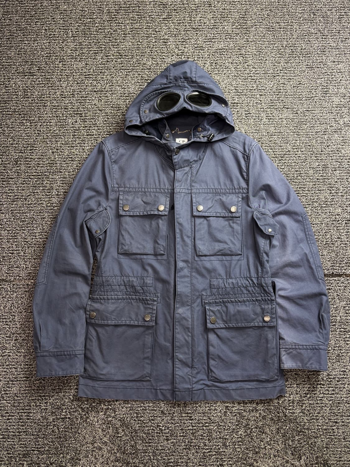 CP컴퍼니 가먼트 다이드 고글 유틸리티 자켓 2507 상품이미지2