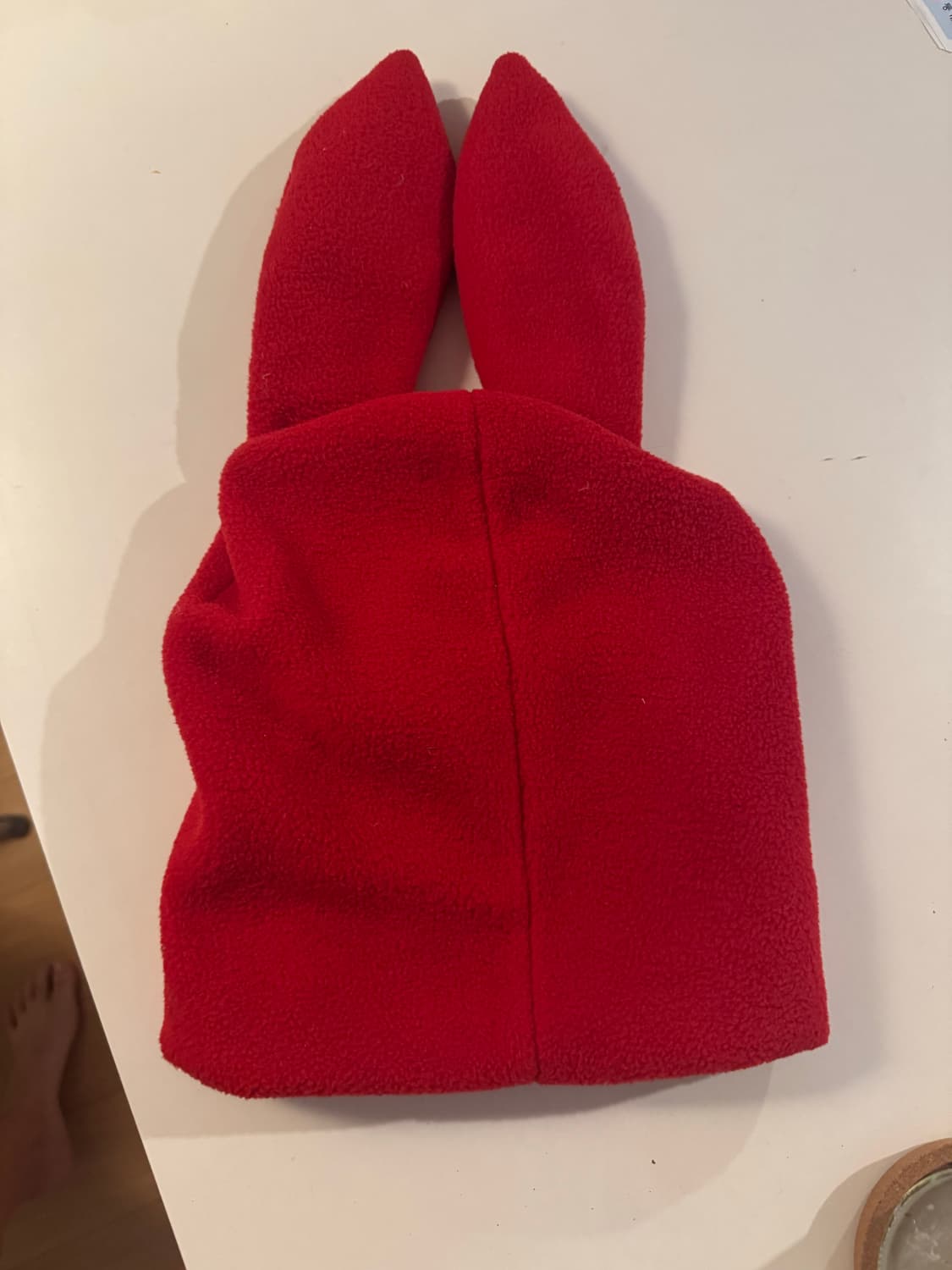 꼼데가르송 fw18 레드 버니 비니 상품이미지4