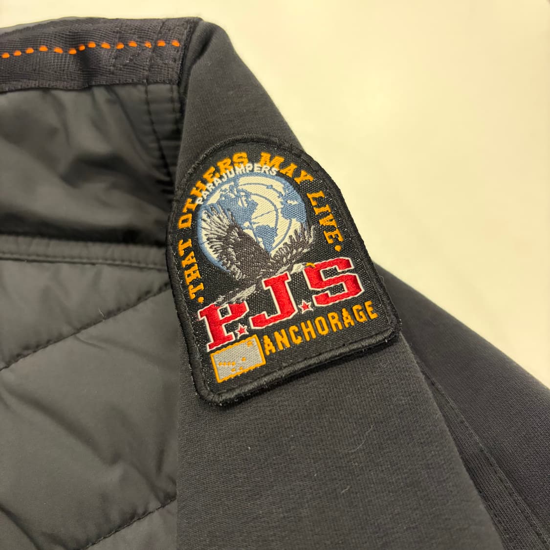 [M] 파라점퍼스 퀄팅 경량 블랙 패딩 점퍼 B962 상품이미지4